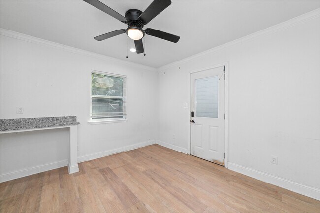 Building Photo - 7125 Conley St