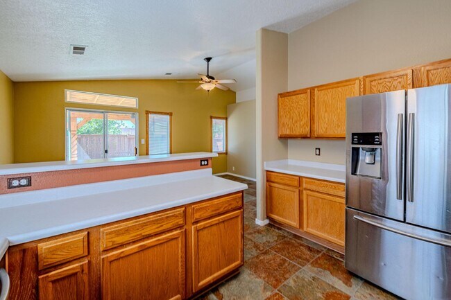 Building Photo - 4720 Shepherd Ct NE
