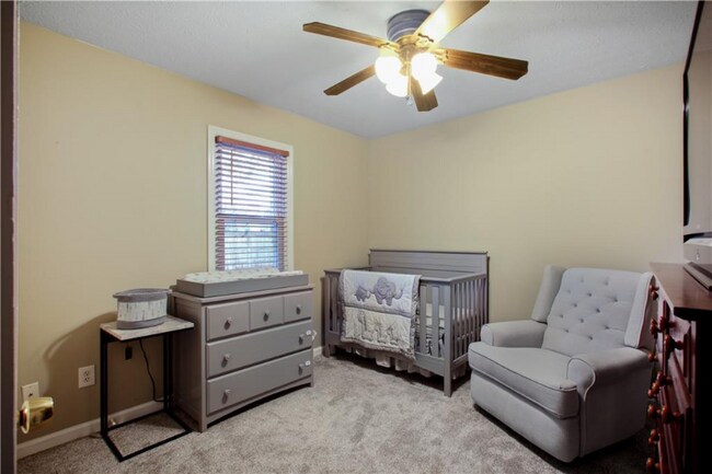Building Photo - 1825 Hickory Creek Ct NW