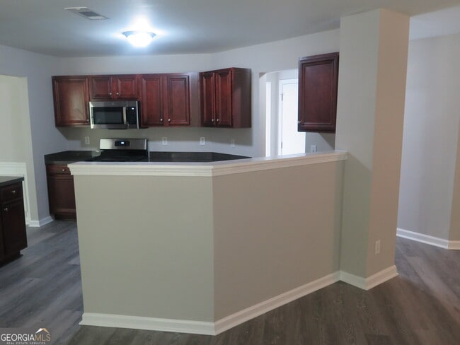 Building Photo - 2510 Wrangler Dr
