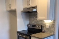 Stove - 3565 Linden Ave