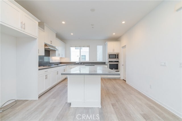 Building Photo - 103 Schick