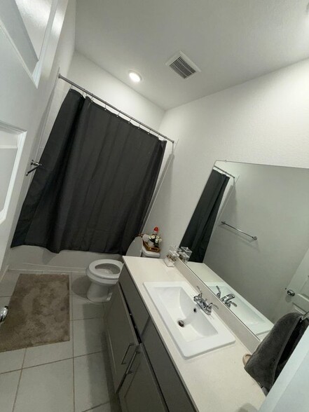 Building Photo - 124 Coppers Wy