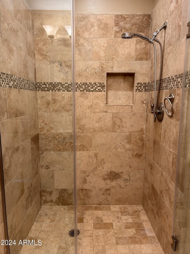 Building Photo - 36600 N Cave Creek Rd