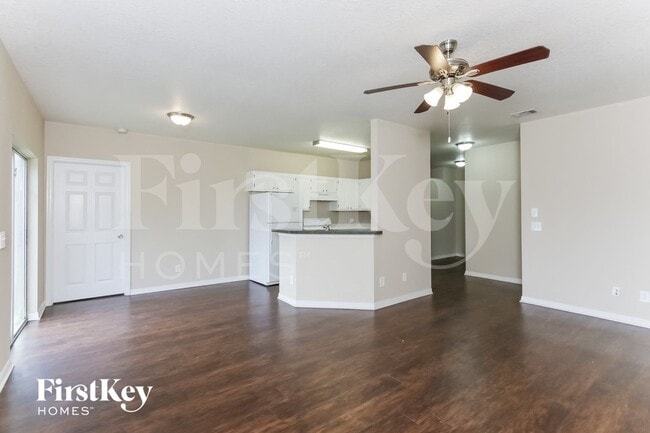 Building Photo - 2598 N Biscayne Dr