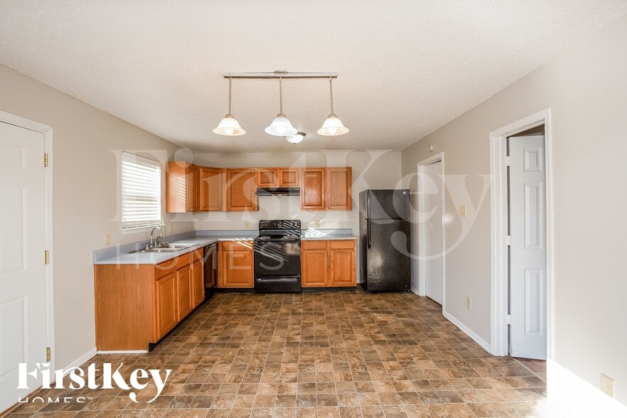 Building Photo - 9447 W Constellation Dr