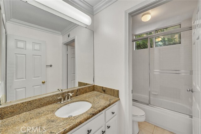 Building Photo - 2357 Laurelwood Dr