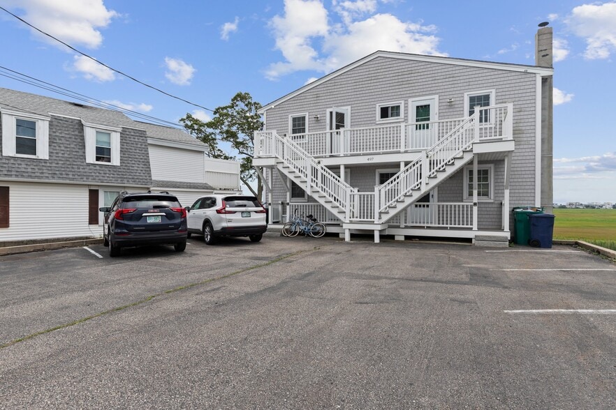 Building Photo - 497 Winnacunnet Rd