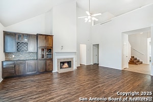 Building Photo - 526 Parkmont Ct