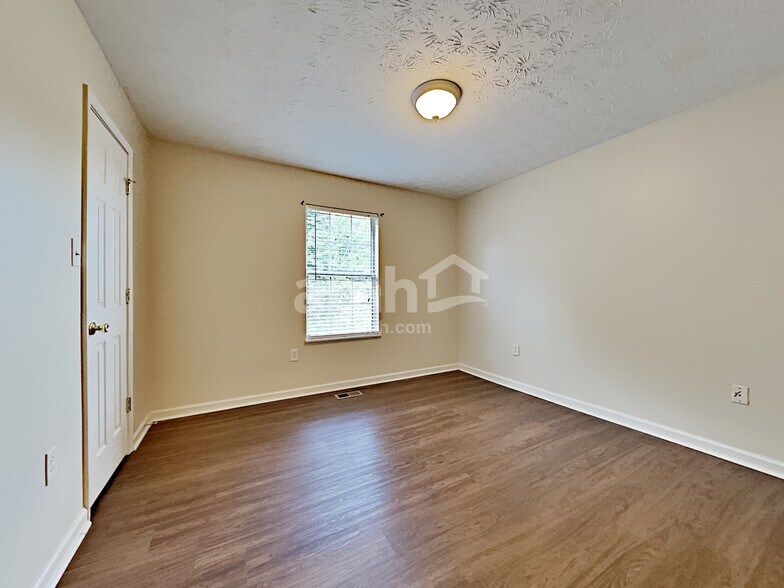 Building Photo - 7722 Edith Keeler Ln