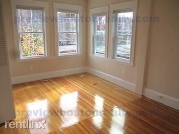 Building Photo - 115 Browne St