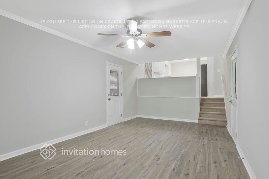 Building Photo - 4231 Westminster Dr SW