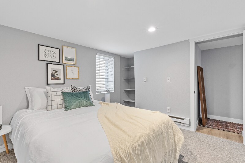 Building Photo - 3220 Albion St