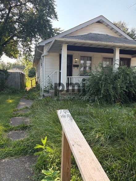 Building Photo - 943 N Drexel Ave