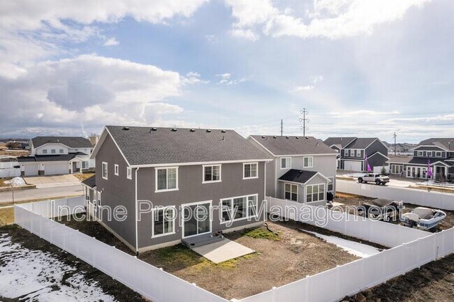 Building Photo - 766 S 850 W