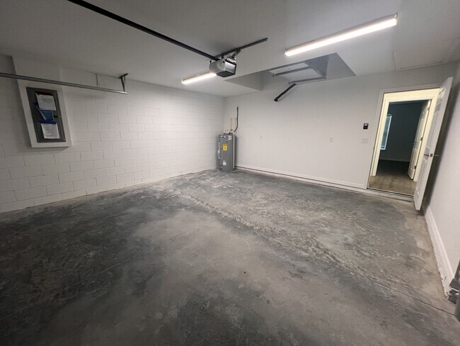 Building Photo - 10 Malauka Pass Way