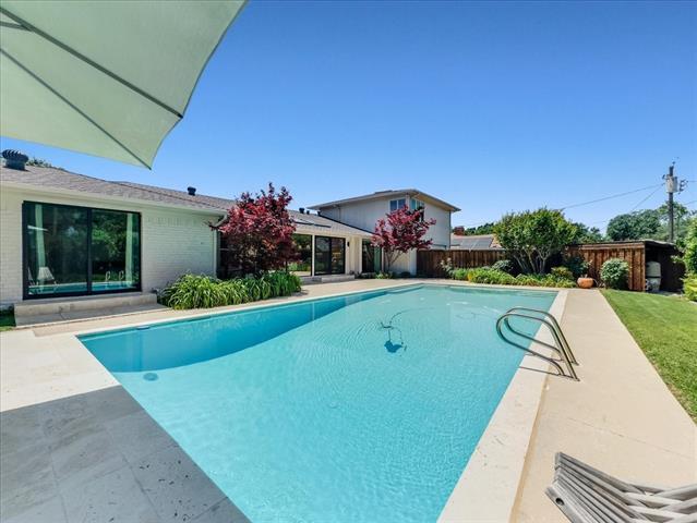Building Photo - 7049 Gateridge Dr