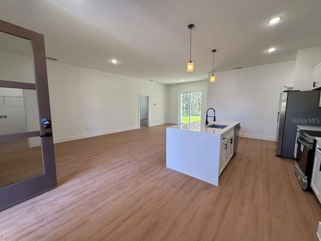 Building Photo - 16090 SW 35th Court Rd