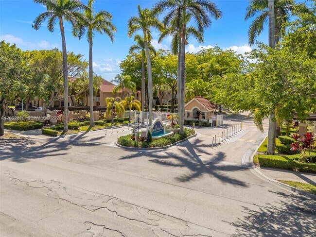 Building Photo - 10630 SW 157th Ct