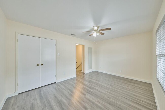 Building Photo - 2308 Winrock Blvd