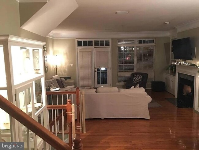 Building Photo - 324 Cameron Station Blvd