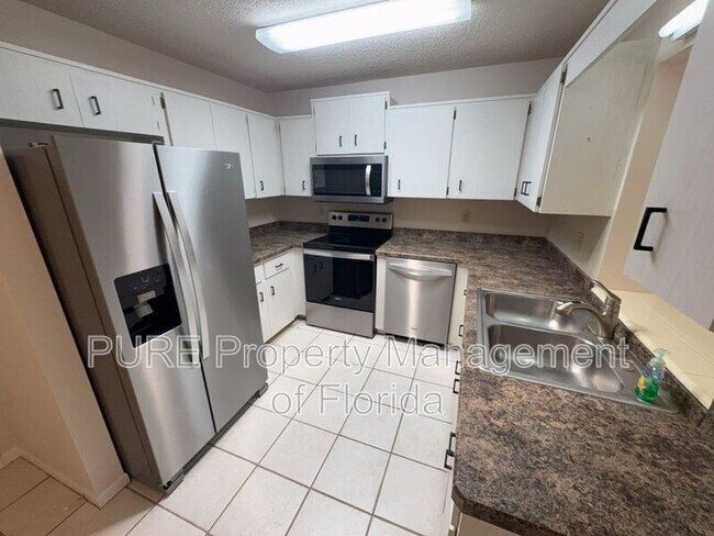 Building Photo - 8671 SW 97th St