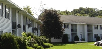 Building Photo - Old Carriage House Apartments