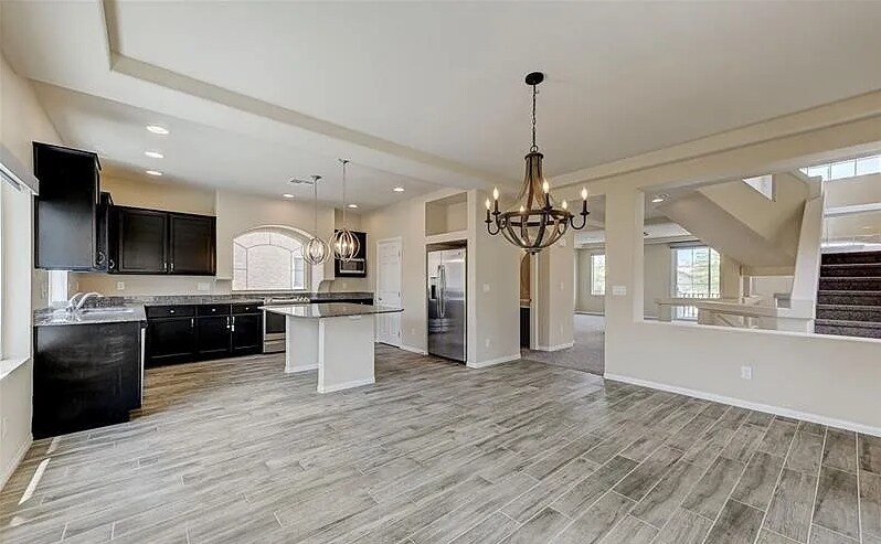 Building Photo - 7157 S Mann St