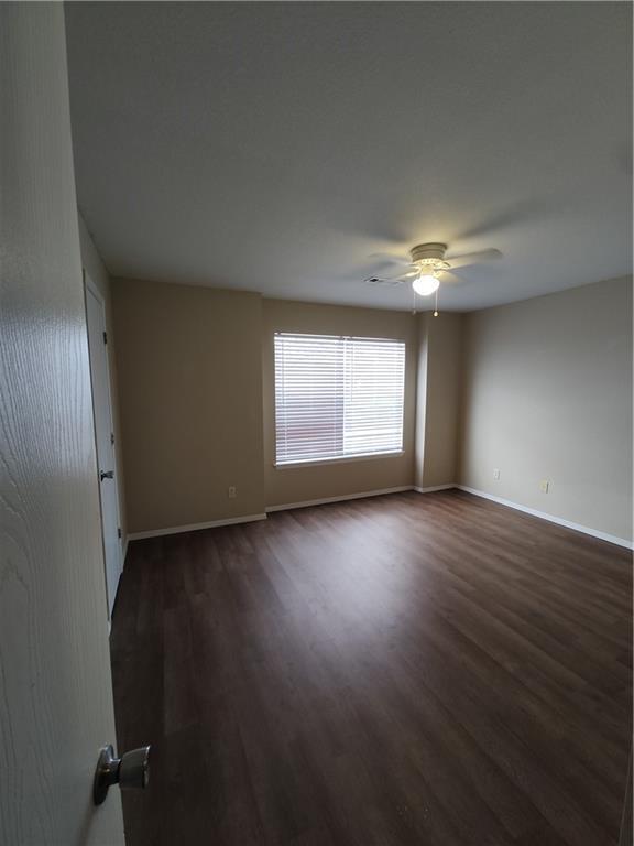 Building Photo - 9 W Rainsong St