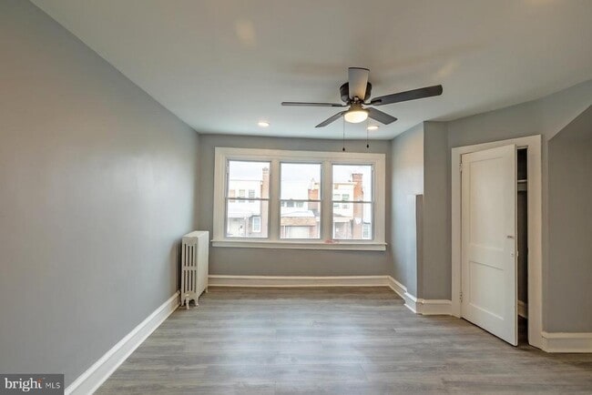 Building Photo - 3104 Stirling St