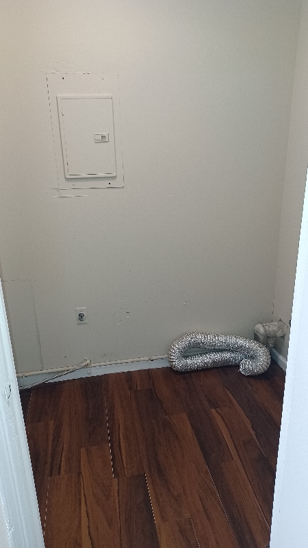 Building Photo - 801 Lane St