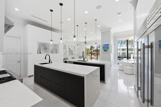 Building Photo - 720 Isle of Palms Dr