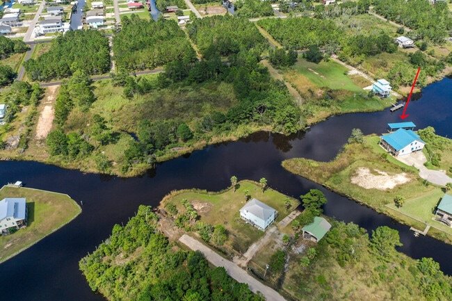 Building Photo - 4166 Old Lazy River Rd