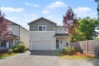 Building Photo - Spacious 5-Bedroom Home with Bonus Loft in Daisy Crossing! $3,300!!