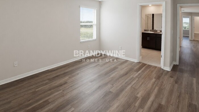 Building Photo - 5564 Mercado Dr