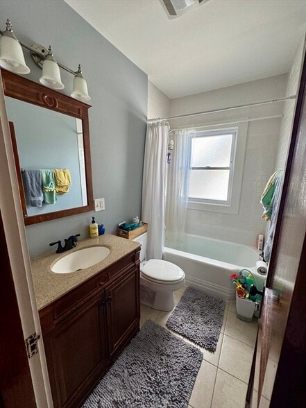 Building Photo - 141 Walworth St