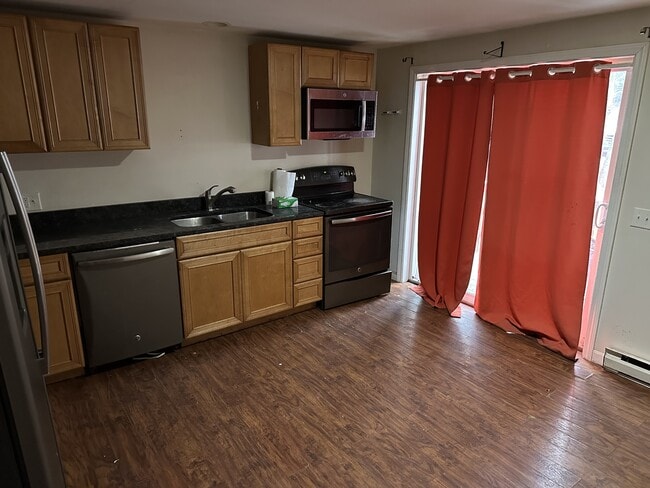 Building Photo - 1 Colburn Dr