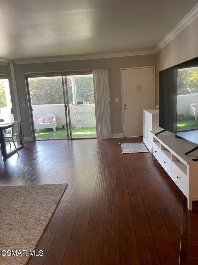 Building Photo - 3709 Summershore Ln