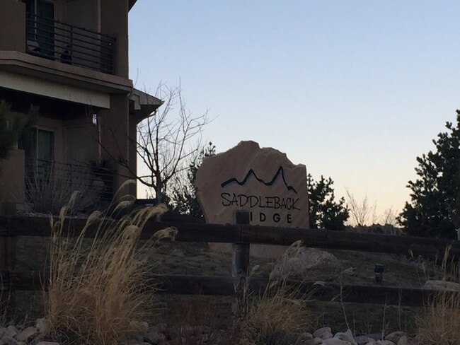 Building Photo - Beautiful Condo in Desirable Saddleback Ridge