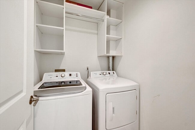 Building Photo - 5400 82nd W St