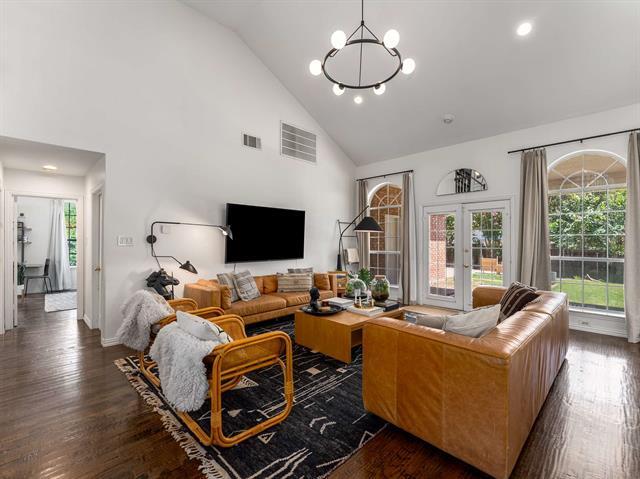 Building Photo - 672 Oakdale Dr