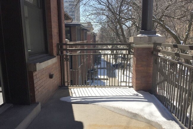 Floorplan - 5507-5509 S. Hyde Park Boulevard