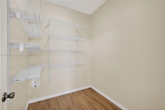 Building Photo - 107 Lighthouse Cir