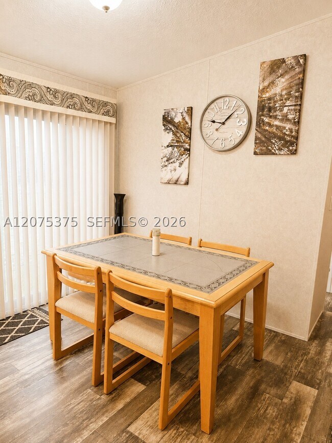Building Photo - 18632 Wildlife