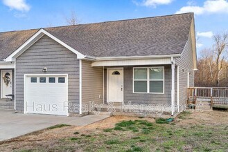 Building Photo - 1709 Evans Rd