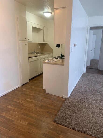 Interior Photo - Chalet Apartments