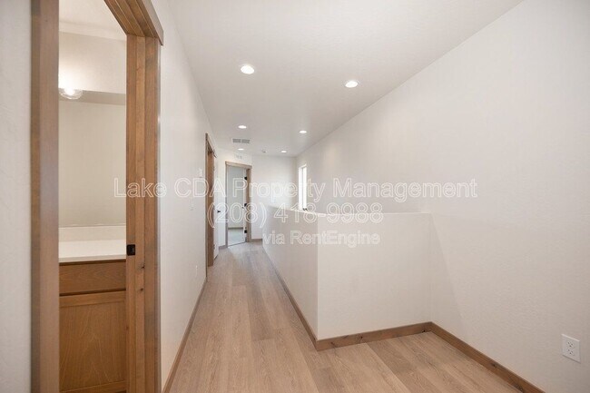 Building Photo - 3592 Blaze Lp