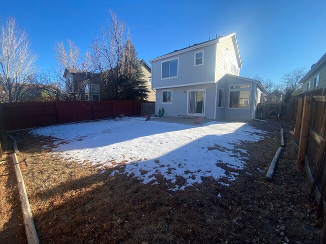 Building Photo - Lovely Cottonwood Home!