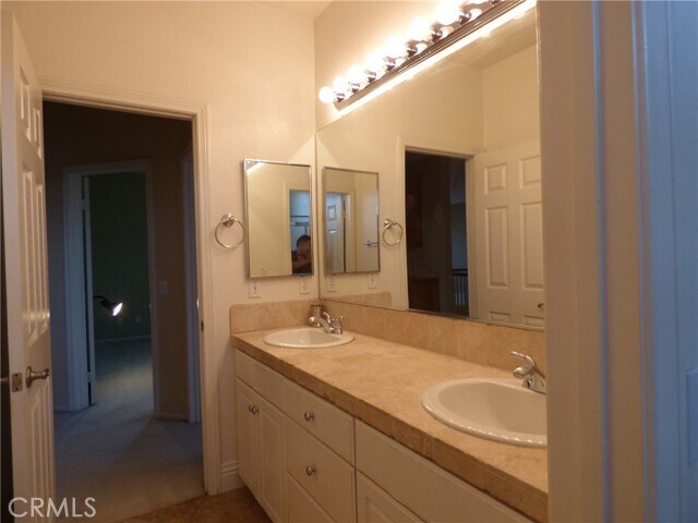 Building Photo - 7238 San Carmela Ct