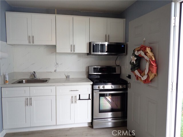 Building Photo - 17101 Hague Ln